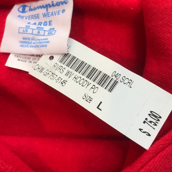 New Champion Reverse Weave Scarlet Red Hoodie⭐️⭐️ - Picture 6 of 8